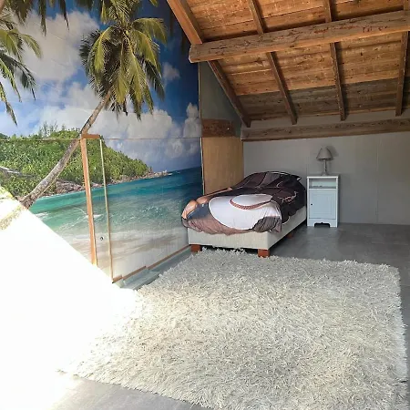 Lucky Luke's Hideaway Apartment Heibloem