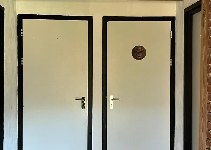 Lucky Luke's Hideaway Apartment *