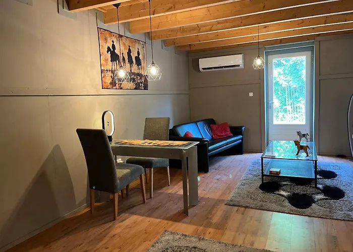 Lucky Luke's Hideaway Apartment Heibloem